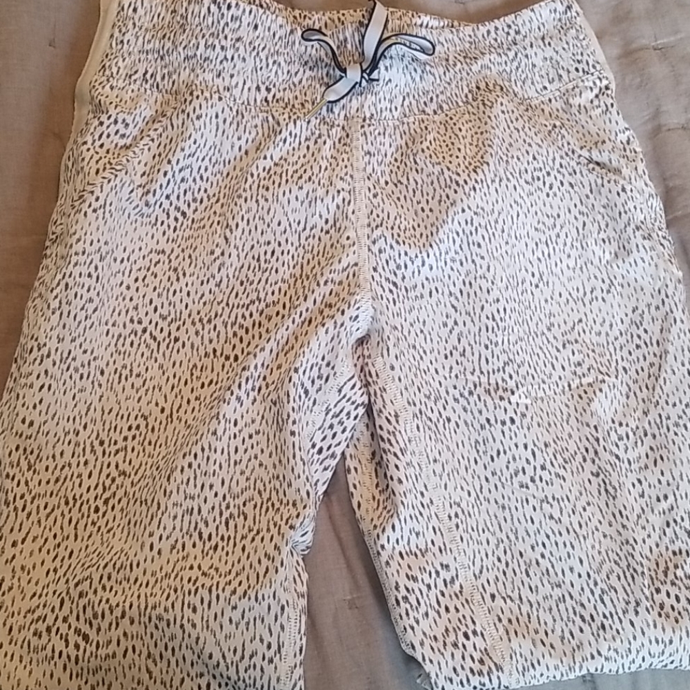 Lululemon joggers